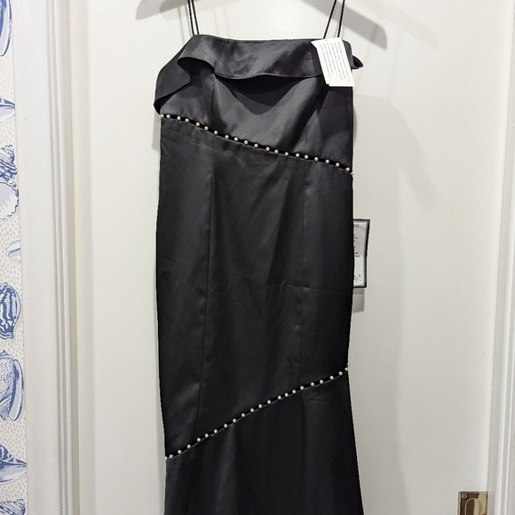 Aidan By Aidan Mattox elegant Pearl trim Satin Dress​​​ 4 Homecoming NWT - Picture 14 of 15